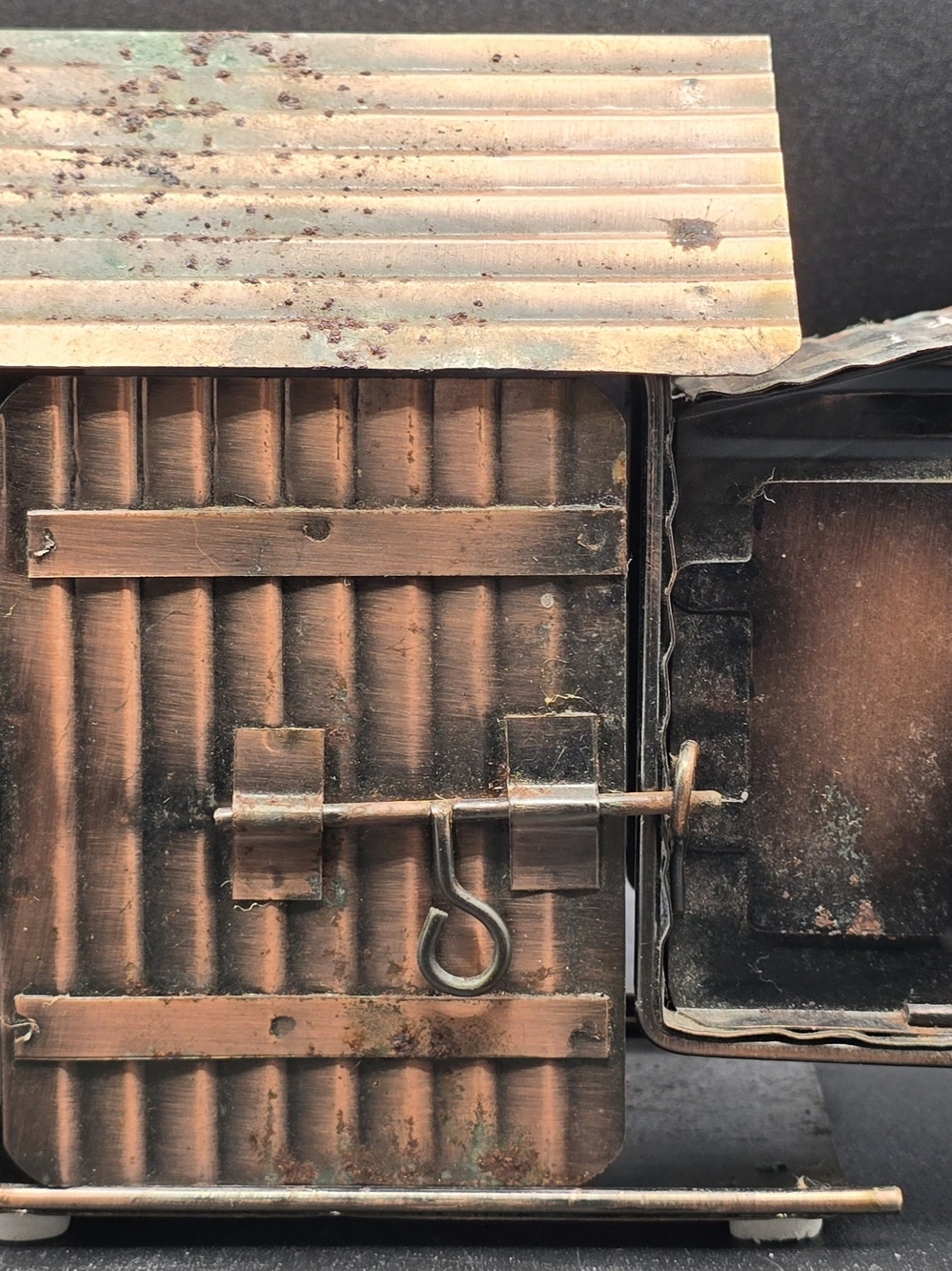 Copper Cabn Horse Wagon Music Box
